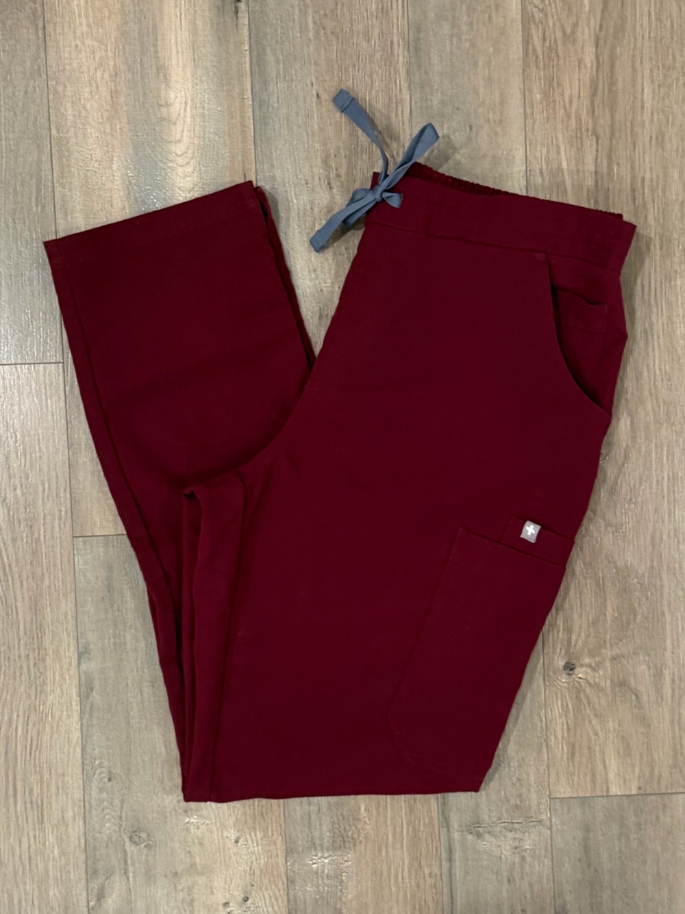 Figs Scrub Pants Drawstring Shorts in Burgundy with Gray Tie